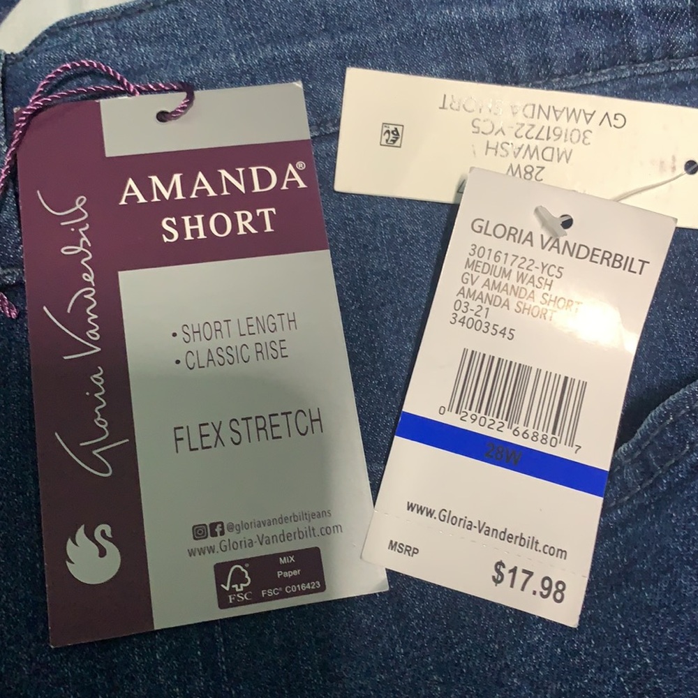 2/$15 Woman’s size 28W Gloria Vanderbilt Amanda Short. Both NWT - Picture 10 of 11